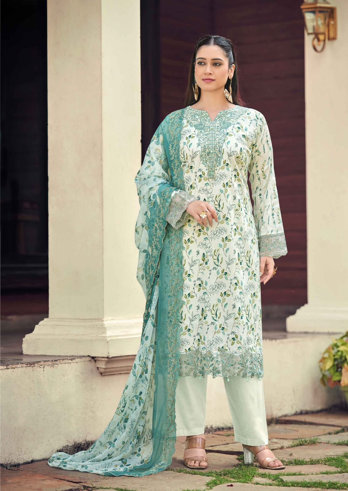 AABYAAN LAWN VOL 1 COSMOS - Image 15