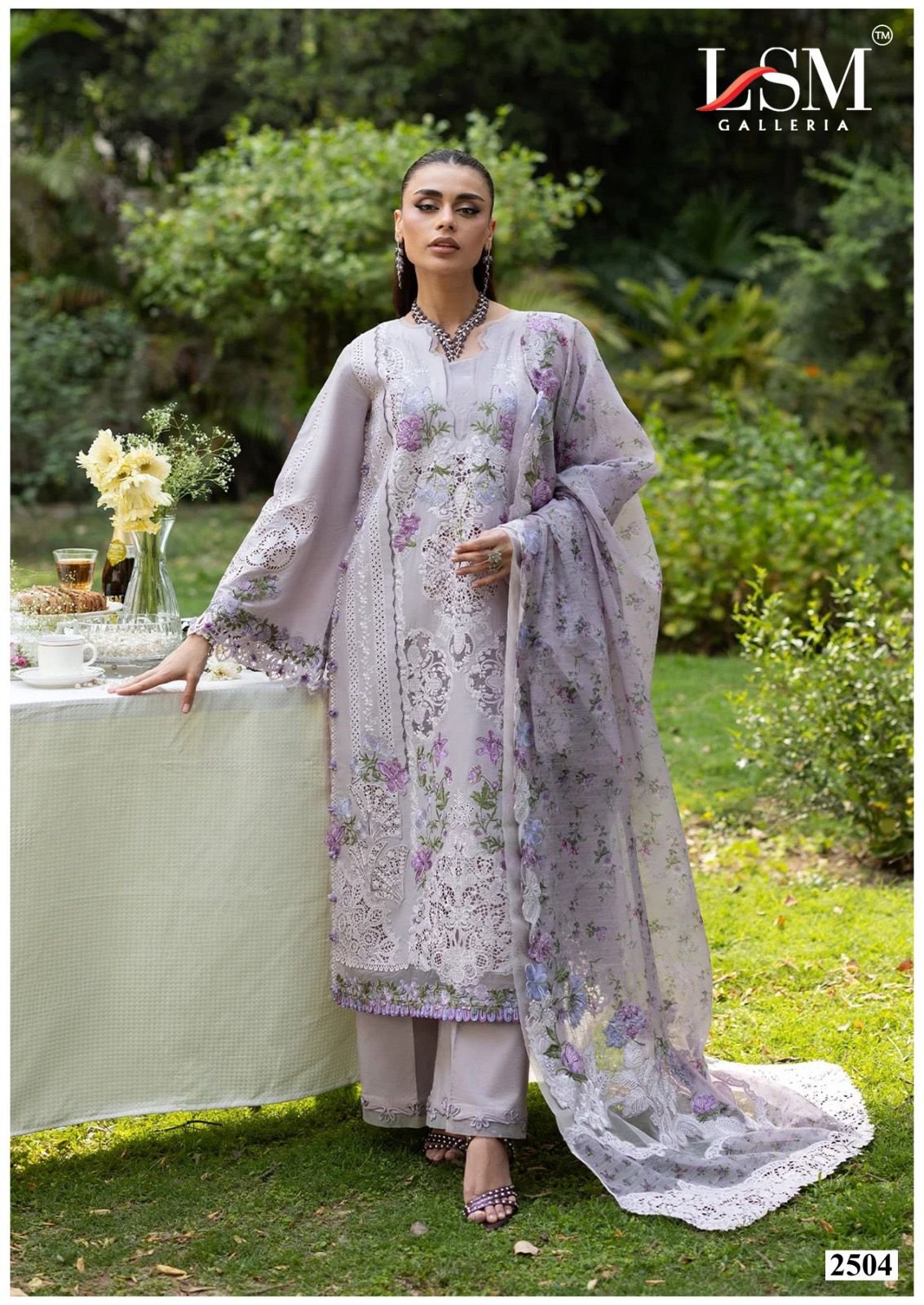 PARIAN DREAM HEAVY LUXURY LAWN COLLECTION VOL 25 (Cotton Dupatta) - Image 4