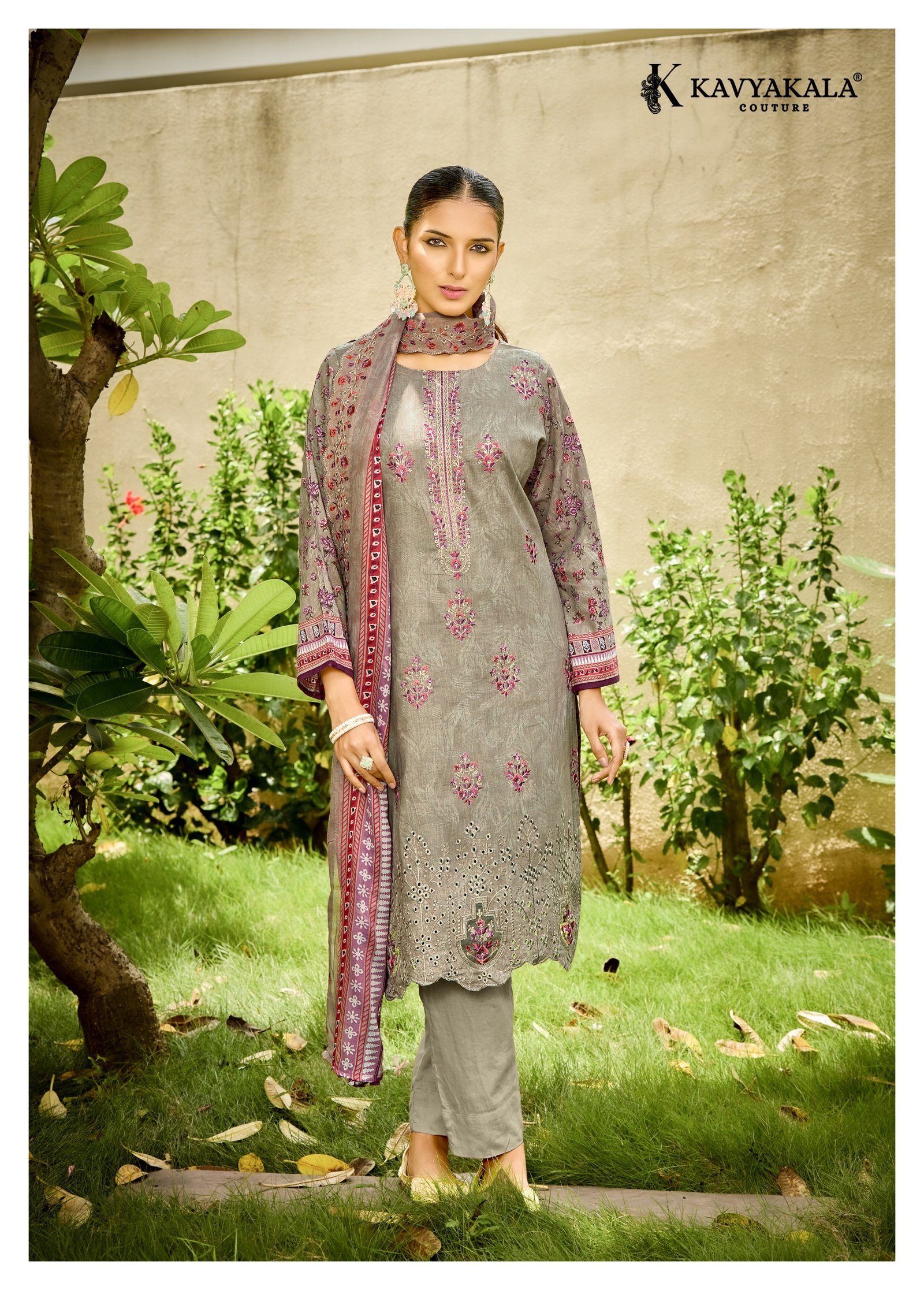 AAFREEN KAVYA KALA (Cotton Dupatta) - Image 13