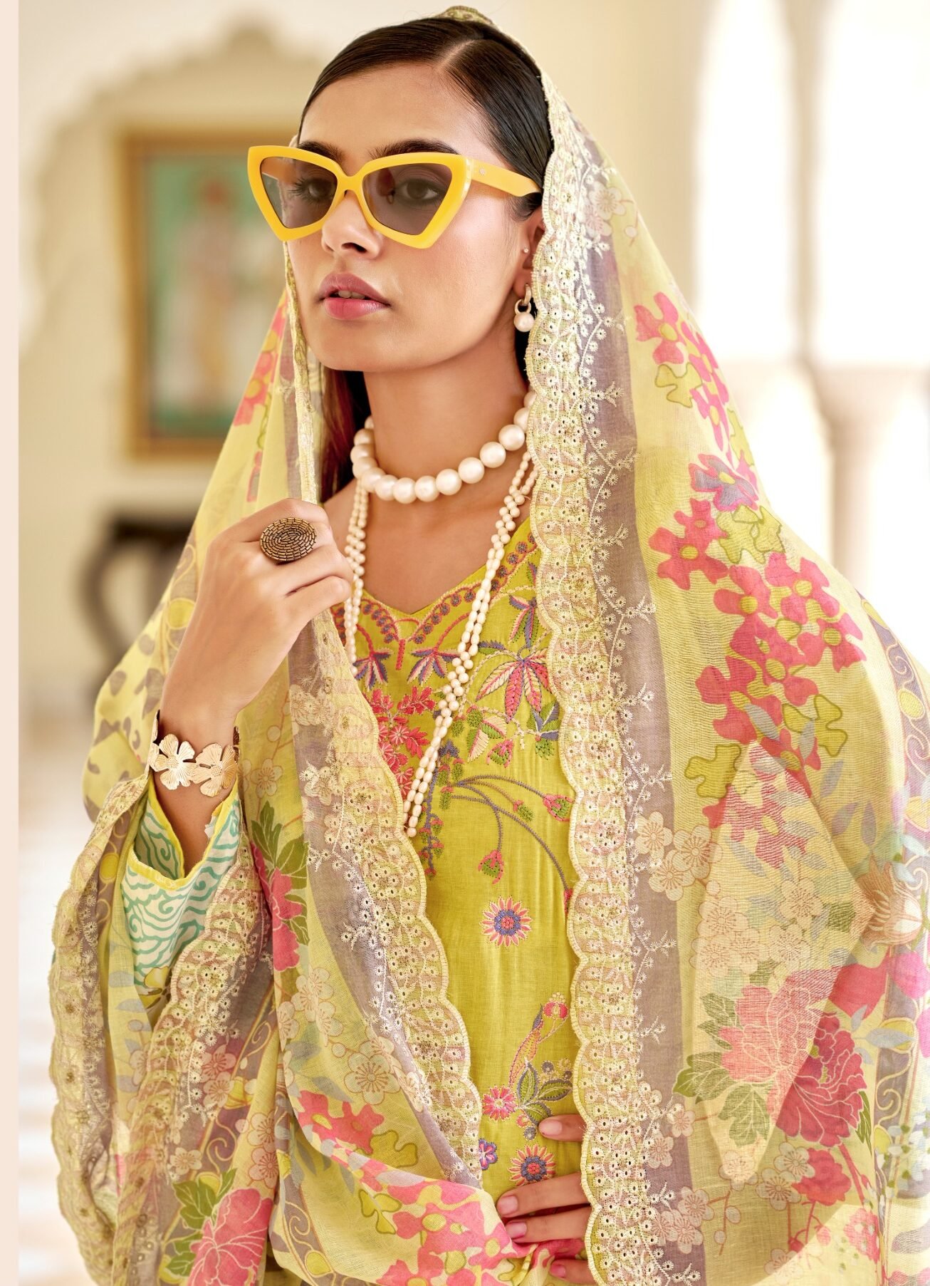 FARAH 32 PAKIZA