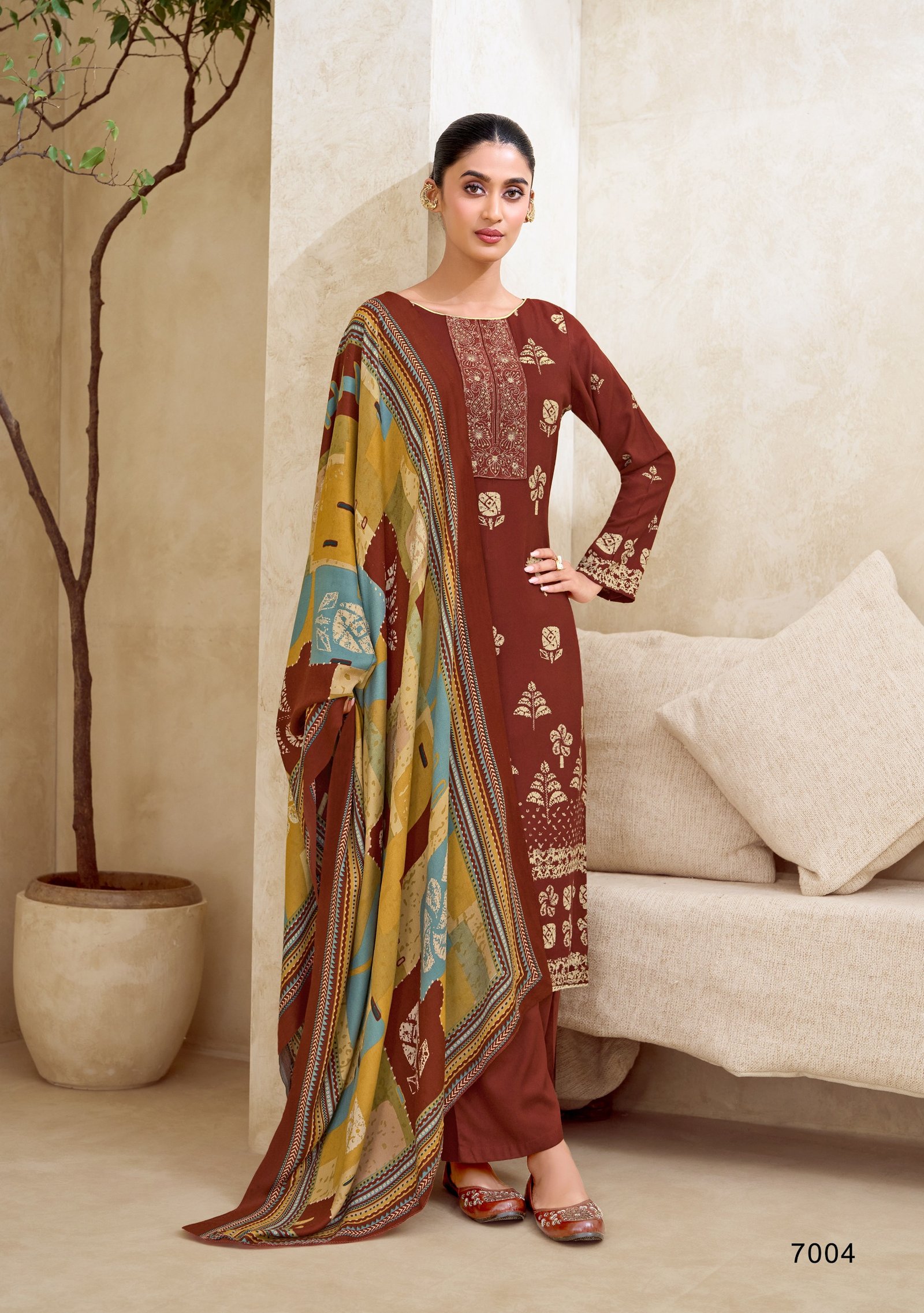 AAFIYA VP (winter Collection) - Image 7