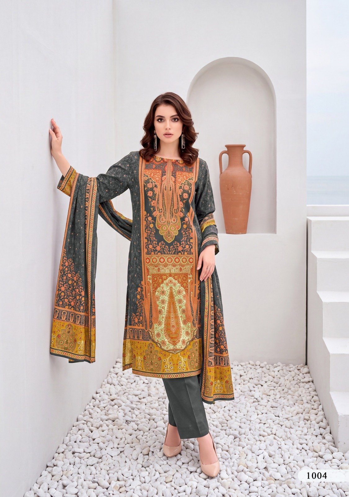 SIYAARA KANIKAR (winter Collection) - Image 11